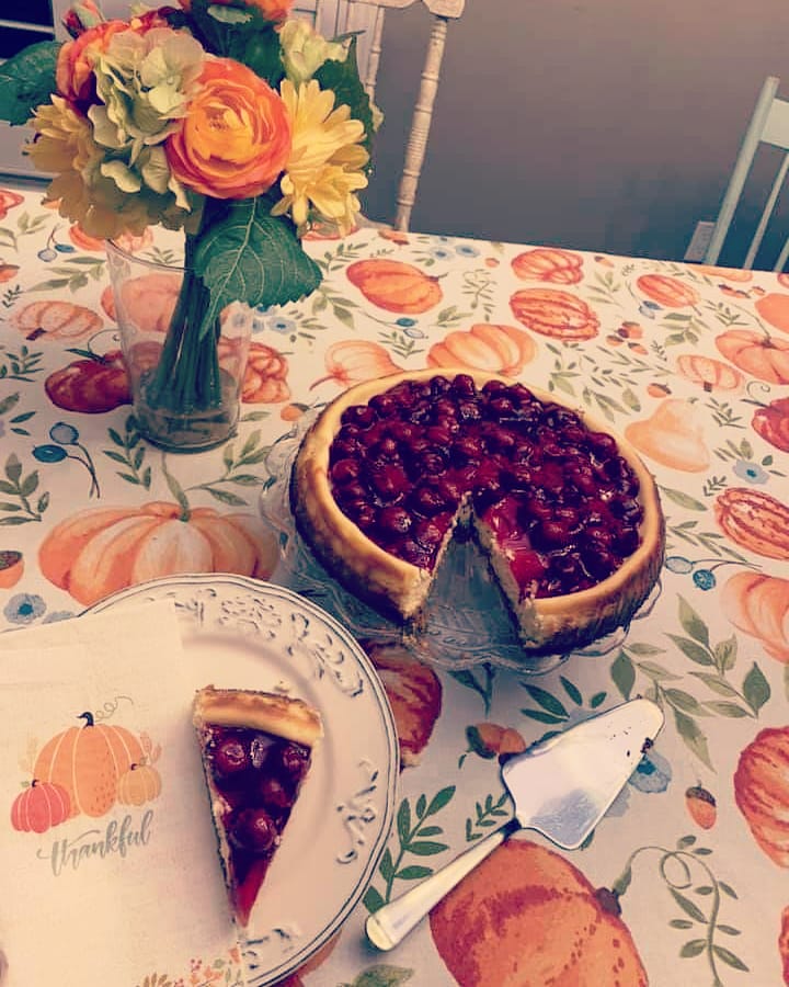 Treatz YaSelf Dessert Company | 25 Mill St, Oshawa, ON L1H 2Z4, Canada | Phone: (289) 600-3468