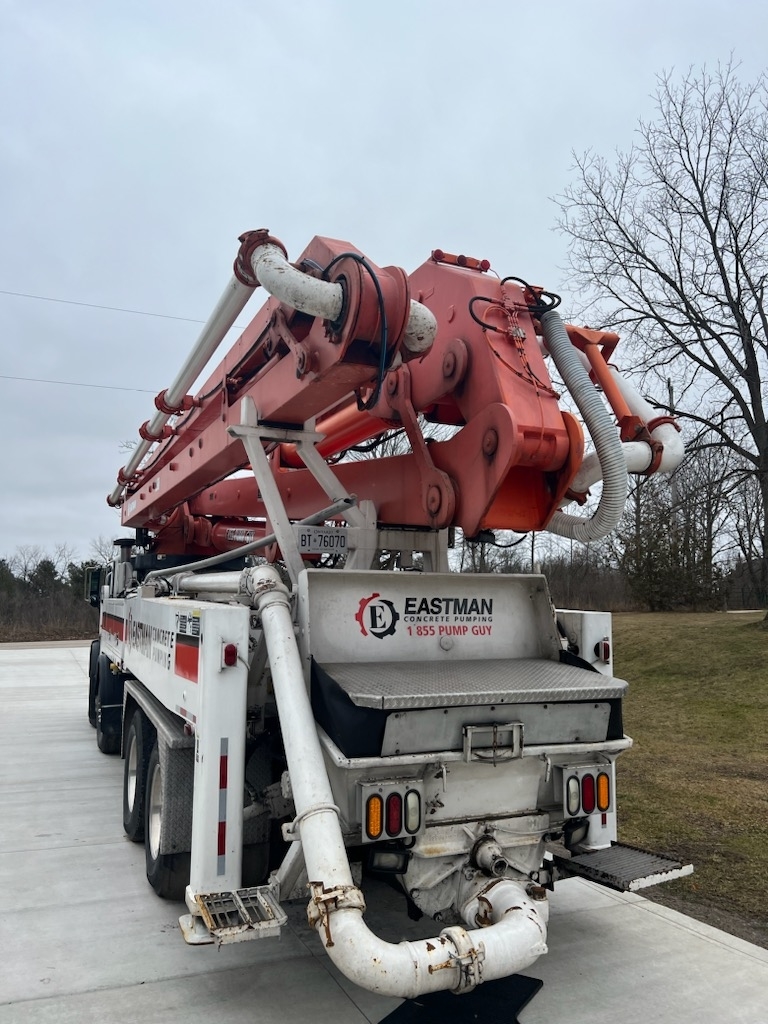 Eastman Concrete Pumping Inc | 1861 Seaton Rd, Cambridge, ON N1R 5S2, Canada | Phone: (855) 786-7489
