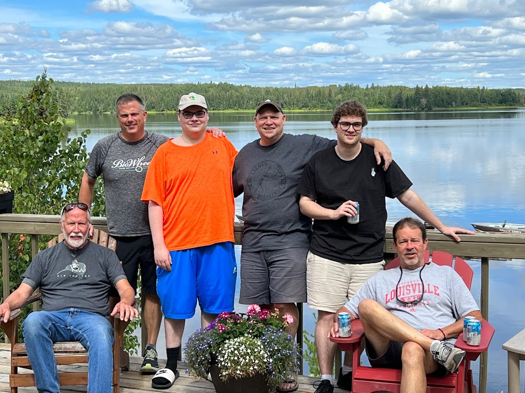 Halleys Camps | 5 ON-525, Minaki, ON P0X 1J0, Canada | Phone: (800) 465-3325