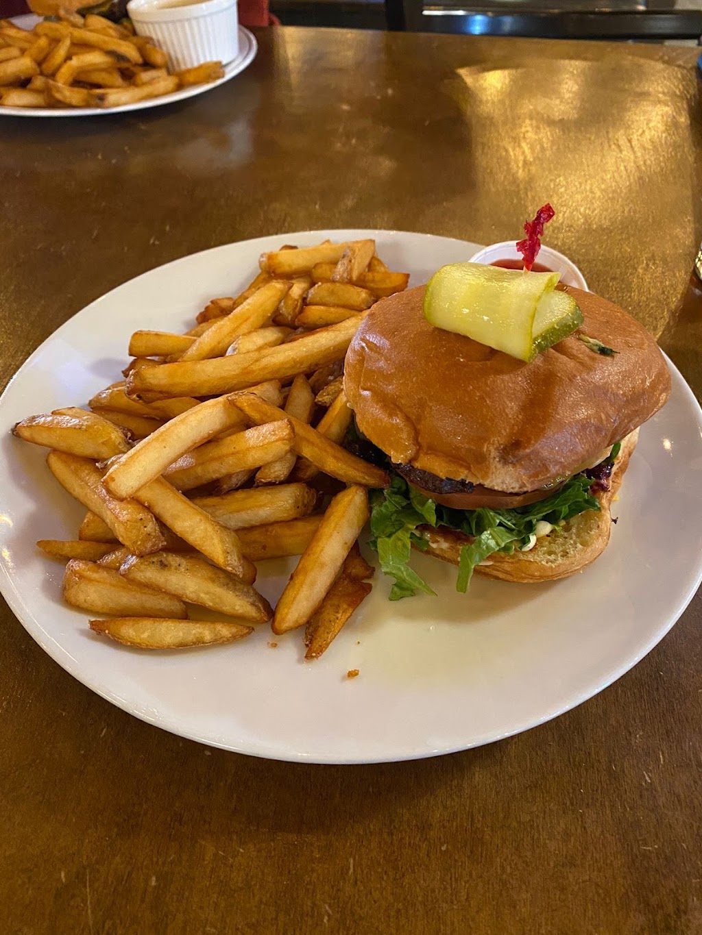 Rockies Tavern & Grill | 7 Balsam Ave #404, Bragg Creek, AB T0L 0K0, Canada | Phone: (403) 949-2859