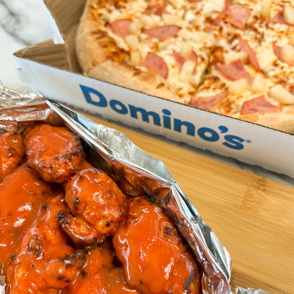 Dominos Pizza | 20 Crowfoot Crescent NW, Calgary, AB T3G 2P6, Canada | Phone: (403) 547-5656