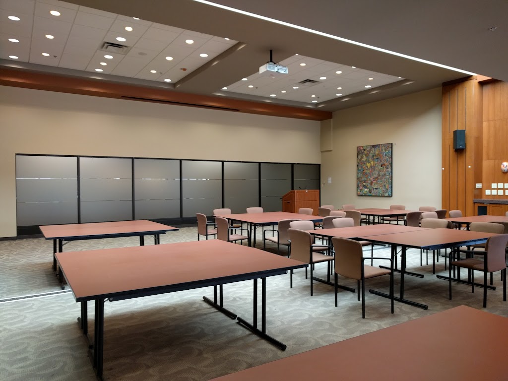 Lincoln Park Room | 4825 Mt Royal Gate SW J301, Calgary, AB T3E 6K6, Canada | Phone: (403) 440-6111