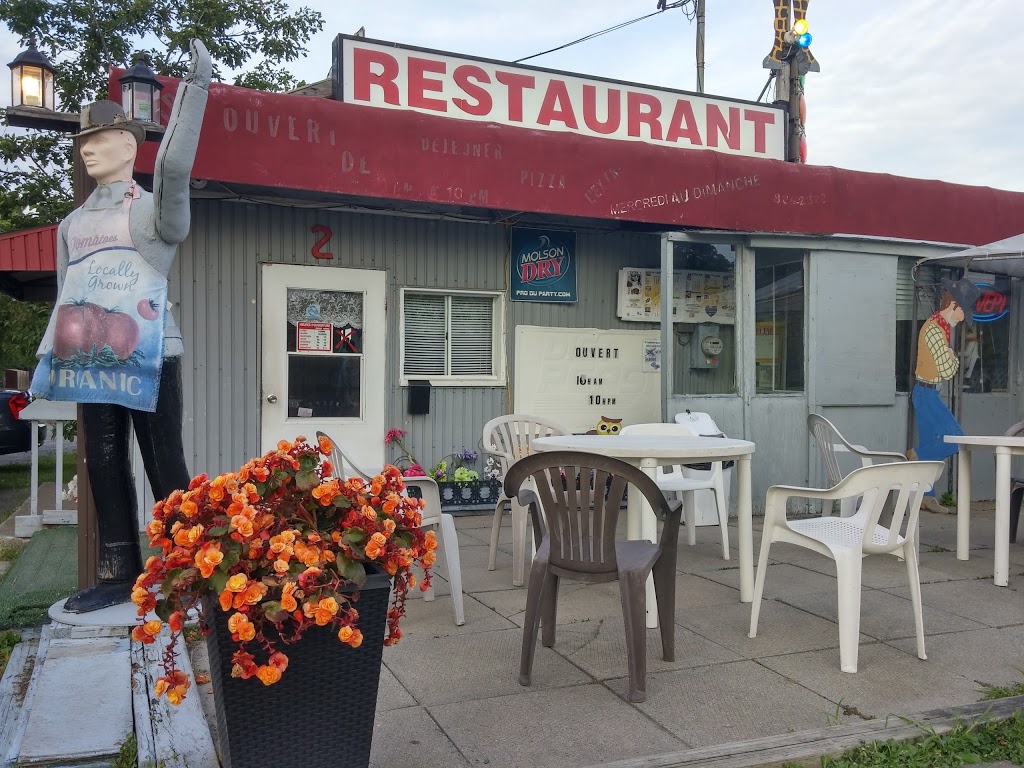Restaurant LExtra | 2 Chemin des Campings, Saint-Michel-de-Bellechasse, QC G0R 3S0, Canada | Phone: (418) 884-2323