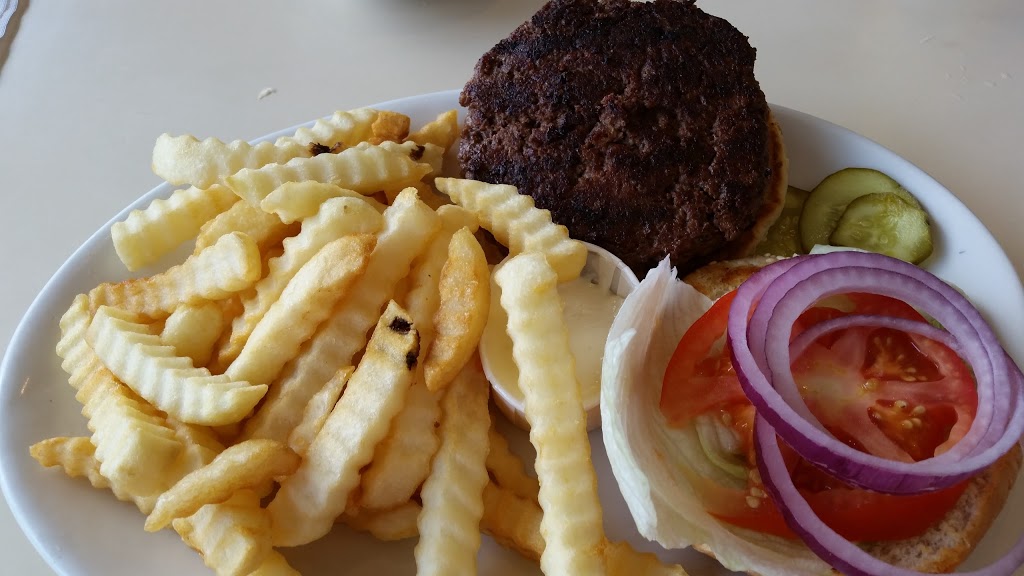 Tom Manis Restaurant | 1232 10th St, Port Huron, MI 48060, USA | Phone: (810) 982-9021