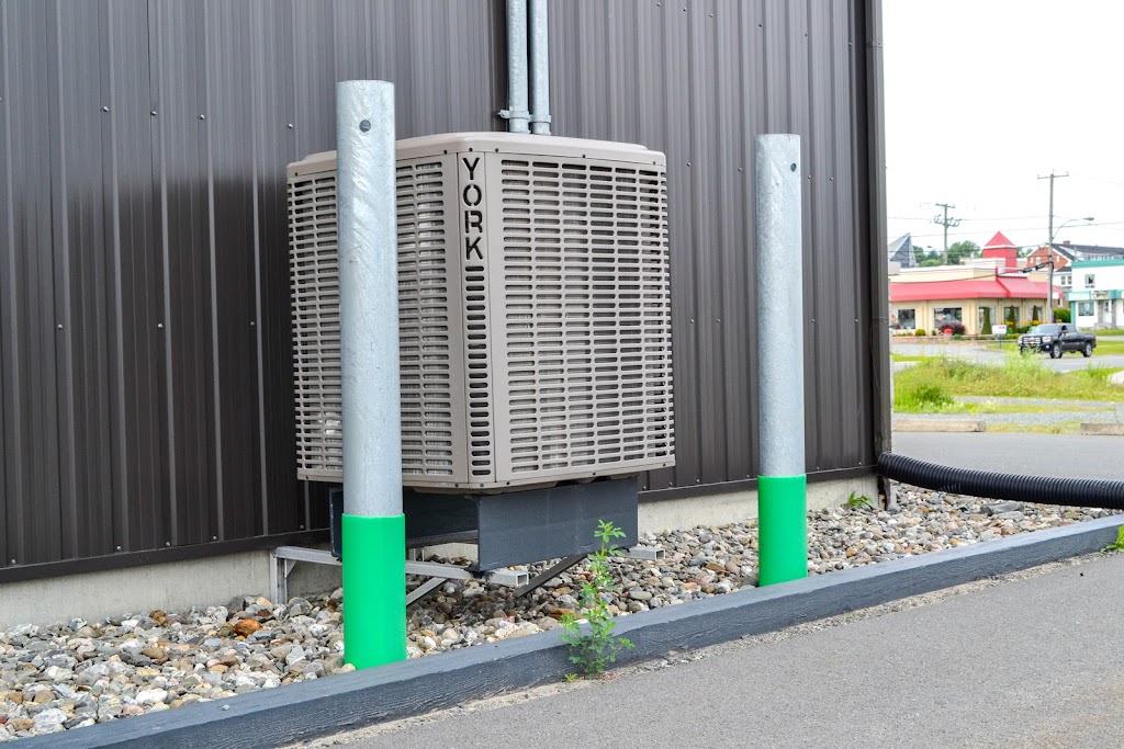 Techno Pieux Laurentides | 135 QC-117, Sainte-Anne-des-Lacs, QC J0R 1B0, Canada | Phone: (450) 227-4222