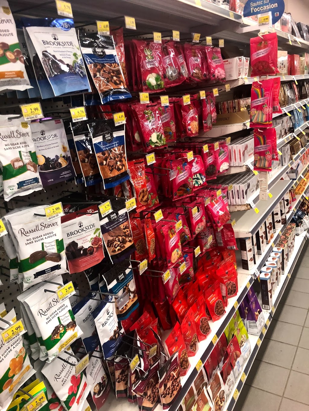 PJC Jean Coutu | 370 Rue Jarry E, Montréal, QC H2P 1T9, Canada | Phone: (514) 382-4730
