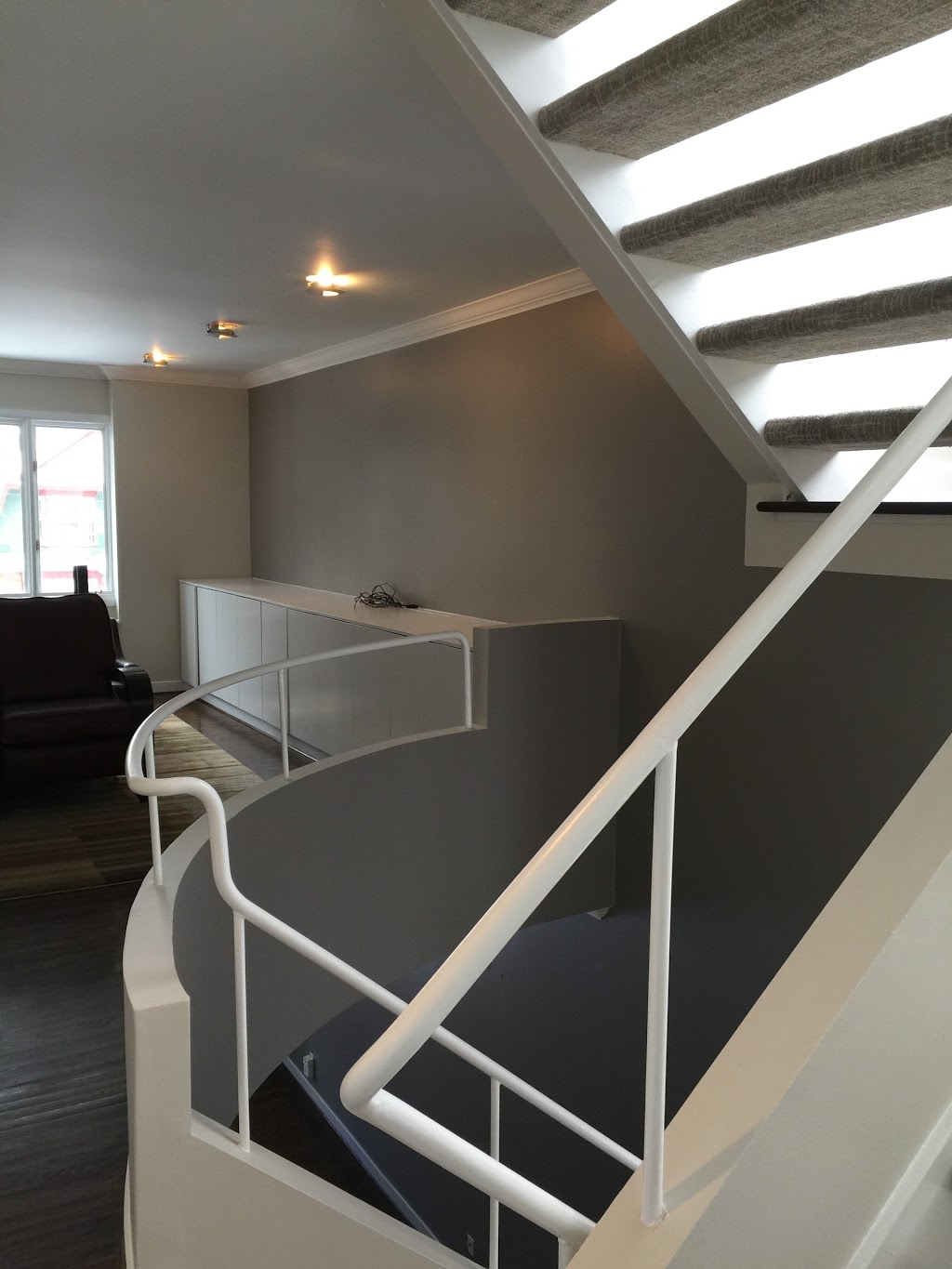 Demiri Painting & Decorating | 238 Galaxy Blvd, Etobicoke, ON M9W 5R8, Canada | Phone: (416) 839-2396