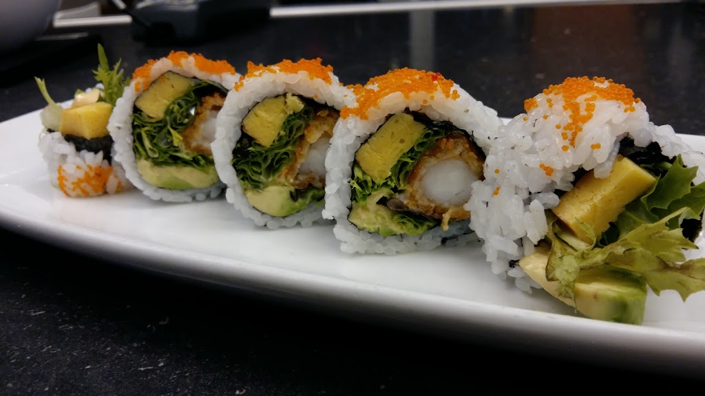 Yuzu sushi | 2336 Ch Ste-Foy, Québec, QC G1V 1S5, Canada | Phone: (418) 653-4445
