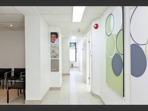 Christie Park Dental | 745 Bloor St W, Toronto, ON M6G 1L6, Canada | Phone: (416) 531-5796