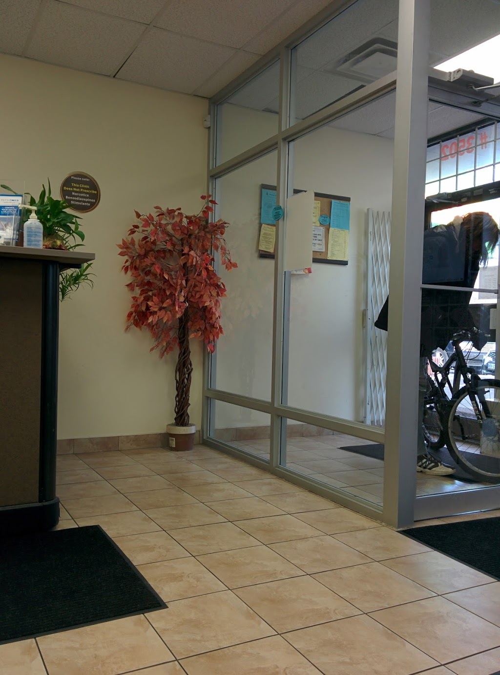 Warden Family Practice & Walk In | 3502 Danforth Ave, Scarborough, ON M1L 1E1, Canada | Phone: (647) 984-6172