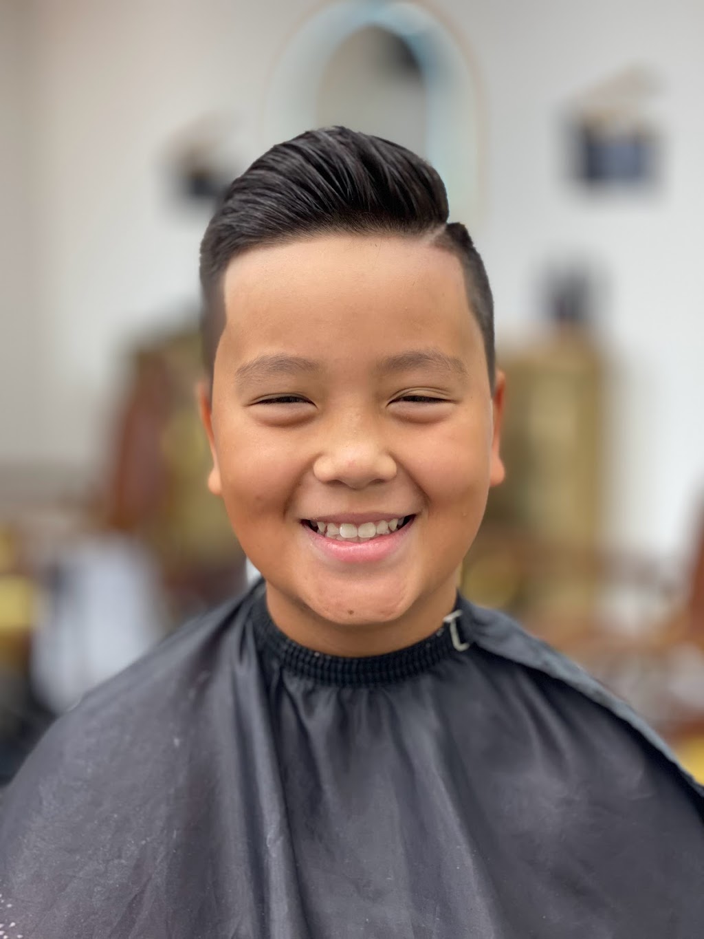 Clacket barber shop | 755 Davis Dr, Newmarket, ON L3Y 2R2, Canada | Phone: (905) 235-7020