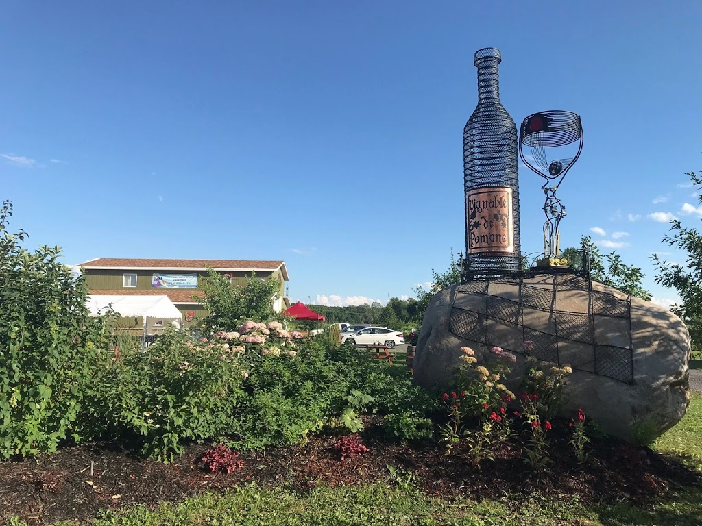 Vignoble de Pomone inc. | 144 Chemin De La Rivière Délisle S, Coteau-du-Lac, QC J0P 1B0, Canada | Phone: (514) 929-3166