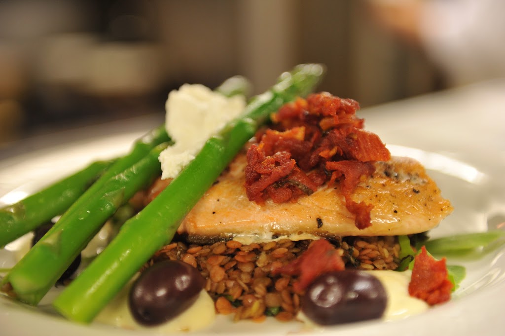 Solé Restaurant and Wine Bar | 83 Erb St W Building Two, Waterloo, ON N2L 6C2, Canada | Phone: (519) 747-5622