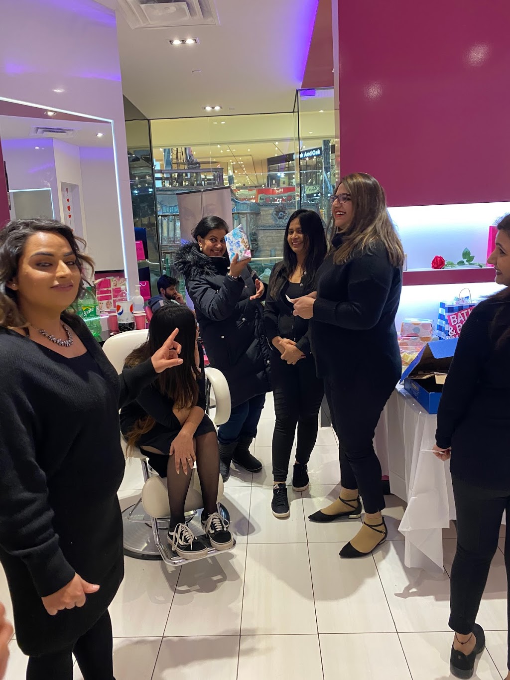 Kurves Brow Bar Plus | 8882 170 St NW, Edmonton, AB T5T 4J2, Canada | Phone: (780) 341-4435