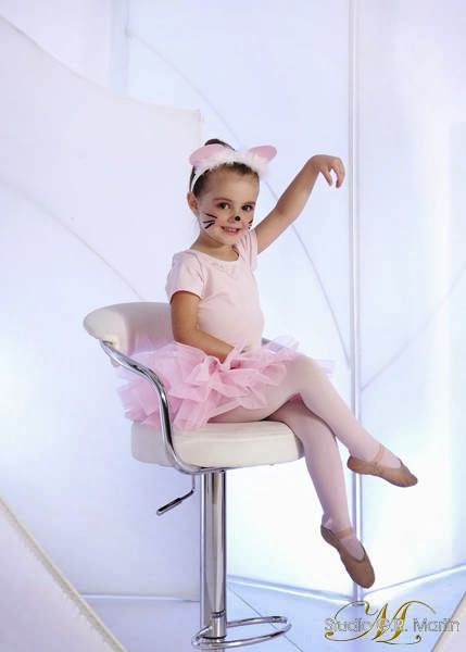 Leeming Danceworks | 9 & 10, 1420 Youville Drive, Orléans, ON K1C 7B3, Canada | Phone: (613) 830-5230