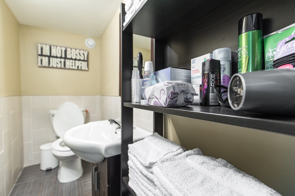 Fit Studio LaSalle | 1672b Av Dollard, LaSalle, QC H8N 1T8, Canada | Phone: (514) 941-7828