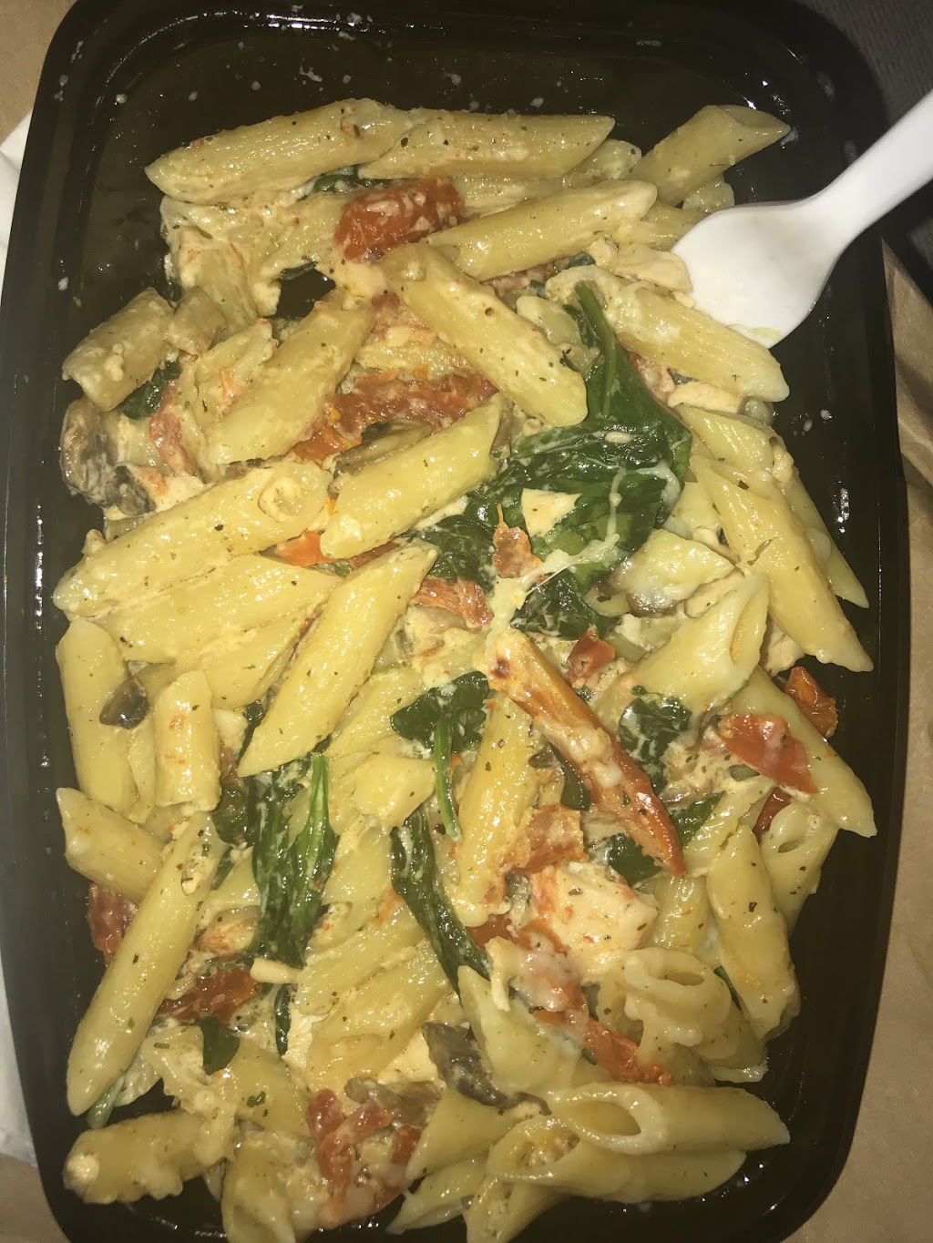 Rosas Pasta Express | 271 Old Kingston Rd, Scarborough, ON M1C 1B4, Canada | Phone: (647) 351-1777