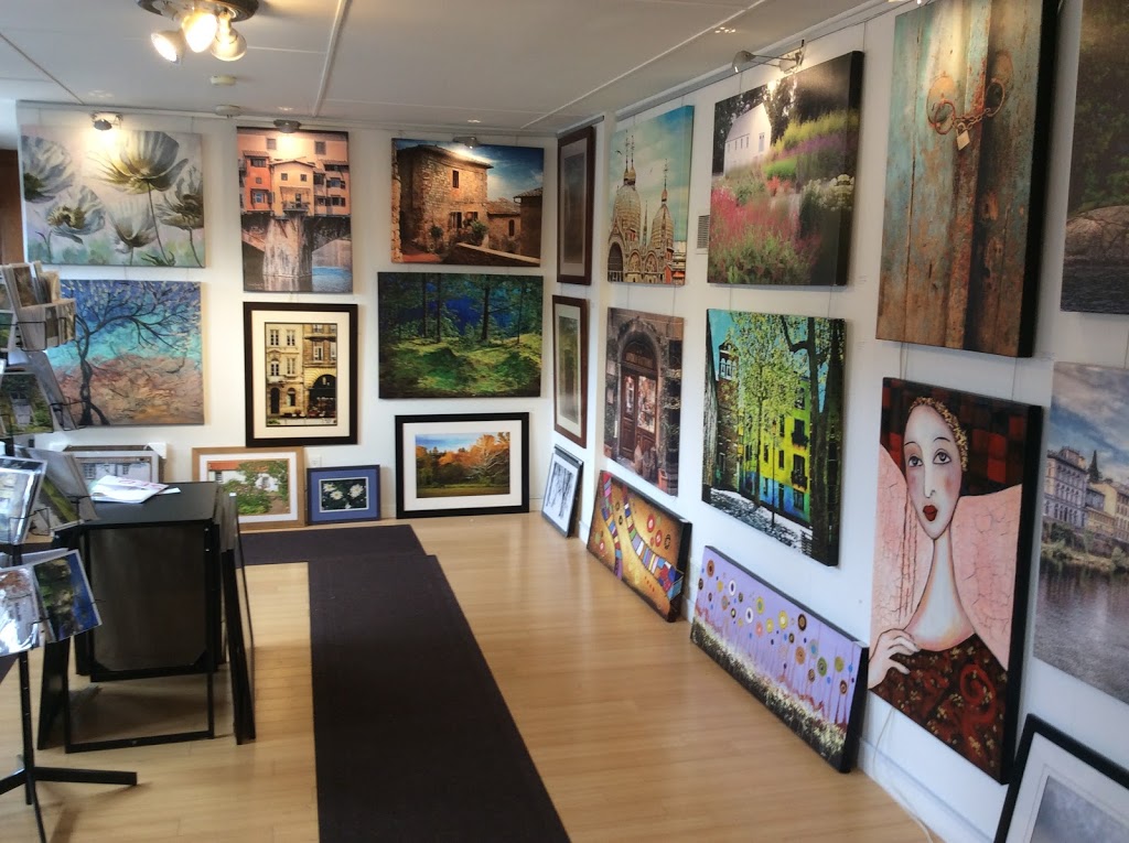 TdStudios Art Gallery | 44 Allen St W unit2, Waterloo, ON N2L 6H1, Canada | Phone: (519) 575-8695