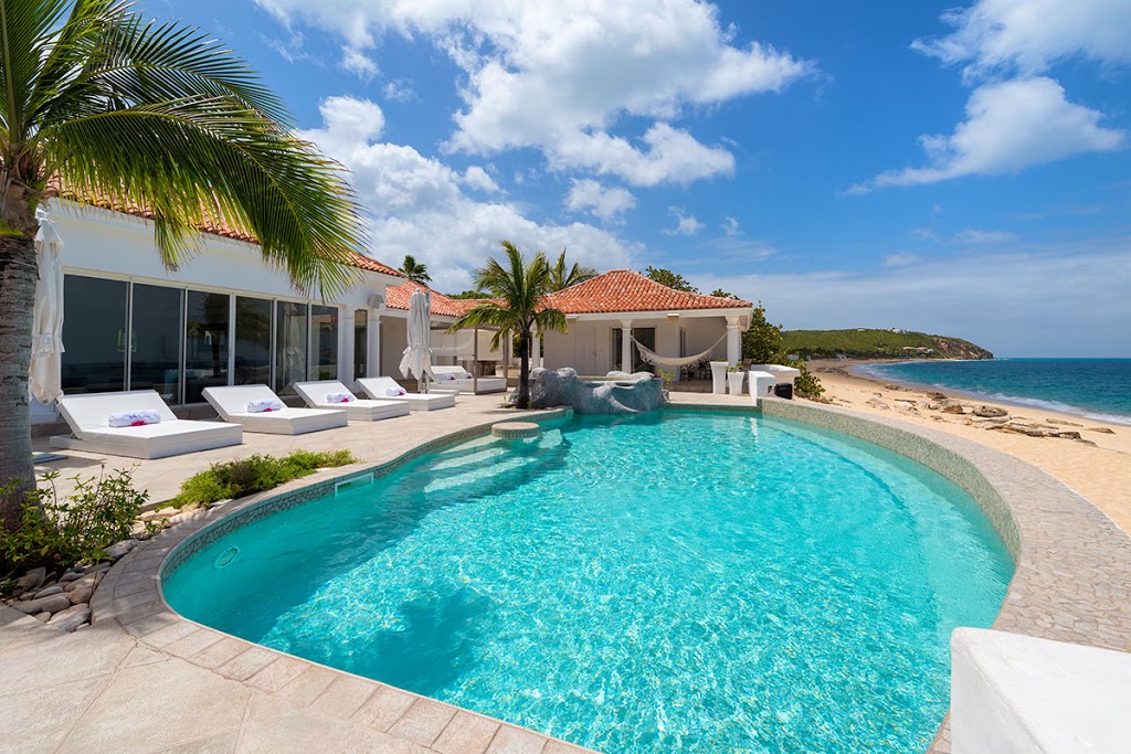 Private Villa Rentals | 9467 Erin Garafraxa Townline, Hillsburgh, ON N0B 1Z0, Canada | Phone: (888) 573-0040