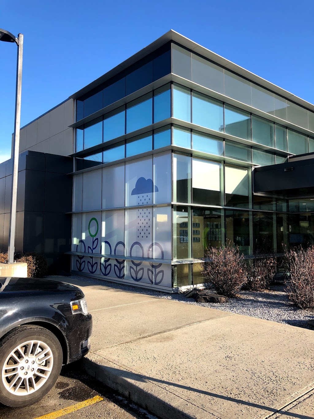 Servus Credit Union - Manning | 14404 Miller Blvd NW, Edmonton, AB T5Y 0G3, Canada | Phone: (780) 496-7499