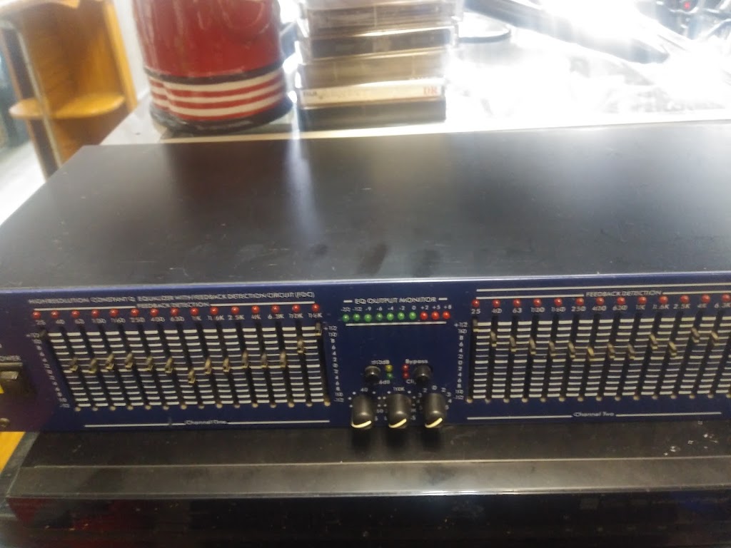 Trouvatek | 6439 Av. Papineau, Montréal, QC H2G 2X1, Canada | Phone: (514) 984-2372