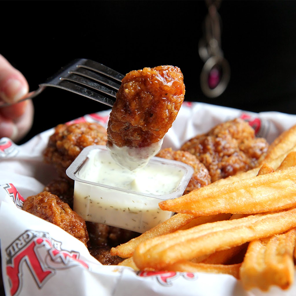 St. Louis Bar & Grill | 30 45th St S, Wasaga Beach, ON L9Z 0A6, Canada | Phone: (705) 352-1491