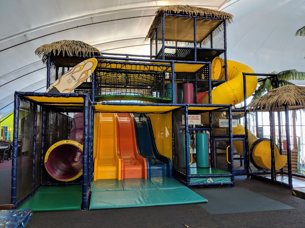 Fallsview Indoor Waterpark | 5685 Falls Ave, Niagara Falls, ON L2E 6W7, Canada | Phone: (905) 374-4444