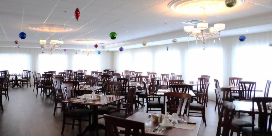 Résidence pour aînés des Bâtisseurs - Le Languedoc Vaudreuil | 2 Rue Boîleau, Vaudreuil-Dorion, QC J7V 7Z3, Canada | Phone: (450) 455-6123