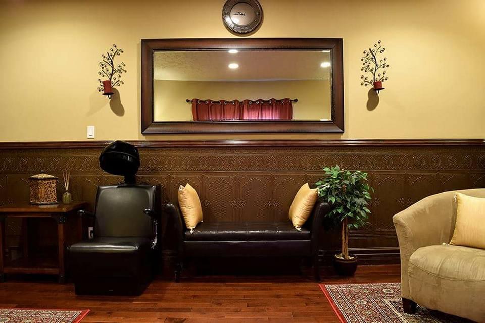 Reesha- Customized Facials & Skincare | 2766 Langlois Ct, Windsor, ON N8X 4T8, Canada | Phone: (519) 984-4786