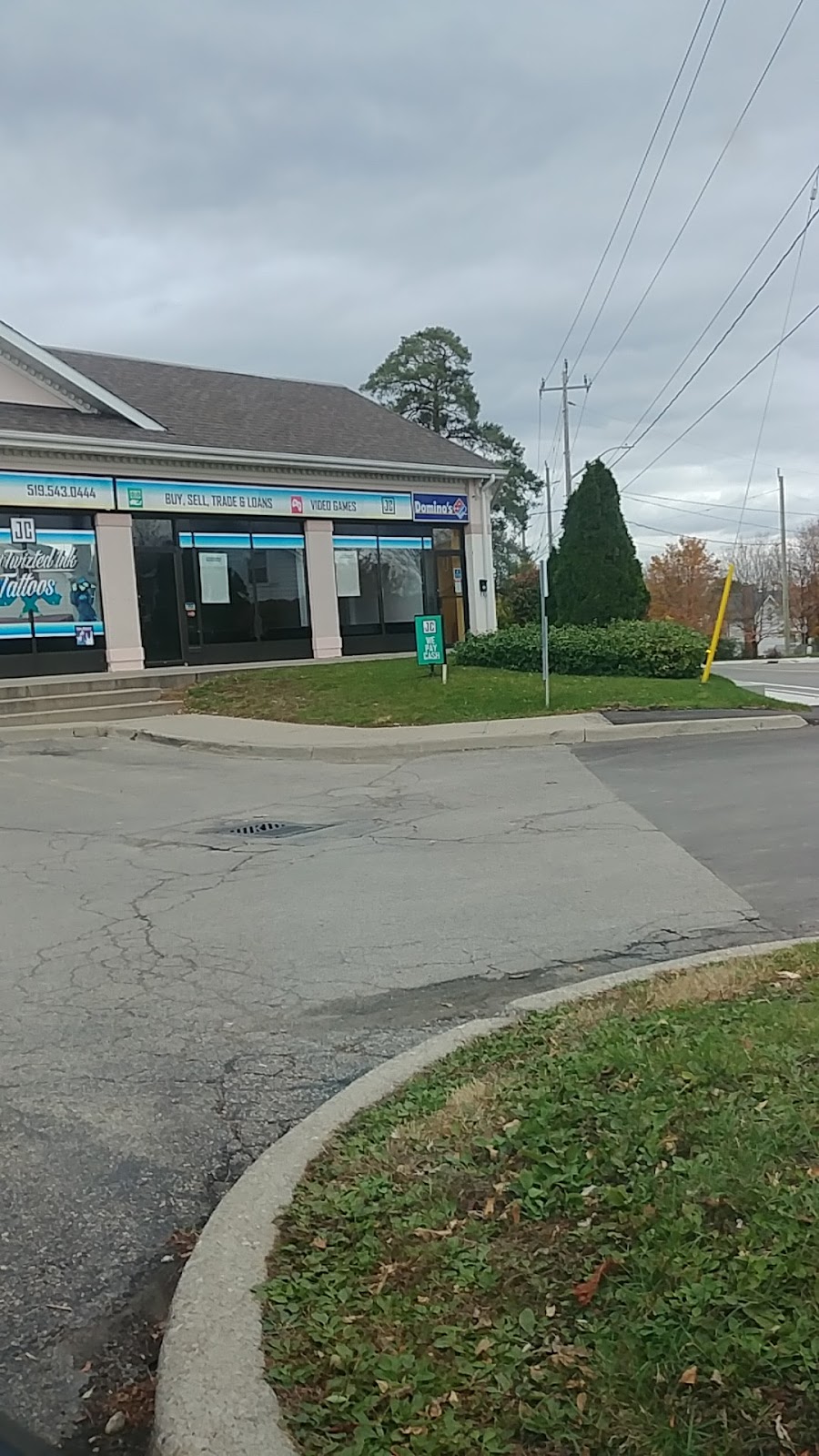 Dominos Pizza | 190 St Andrews St, Cambridge, ON N1S 1N5, Canada | Phone: (519) 620-2009