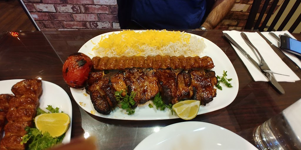 Zeitoon Restaurant | 1795 Pendrell St, Vancouver, BC V6G 1T2, Canada | Phone: (604) 899-0700