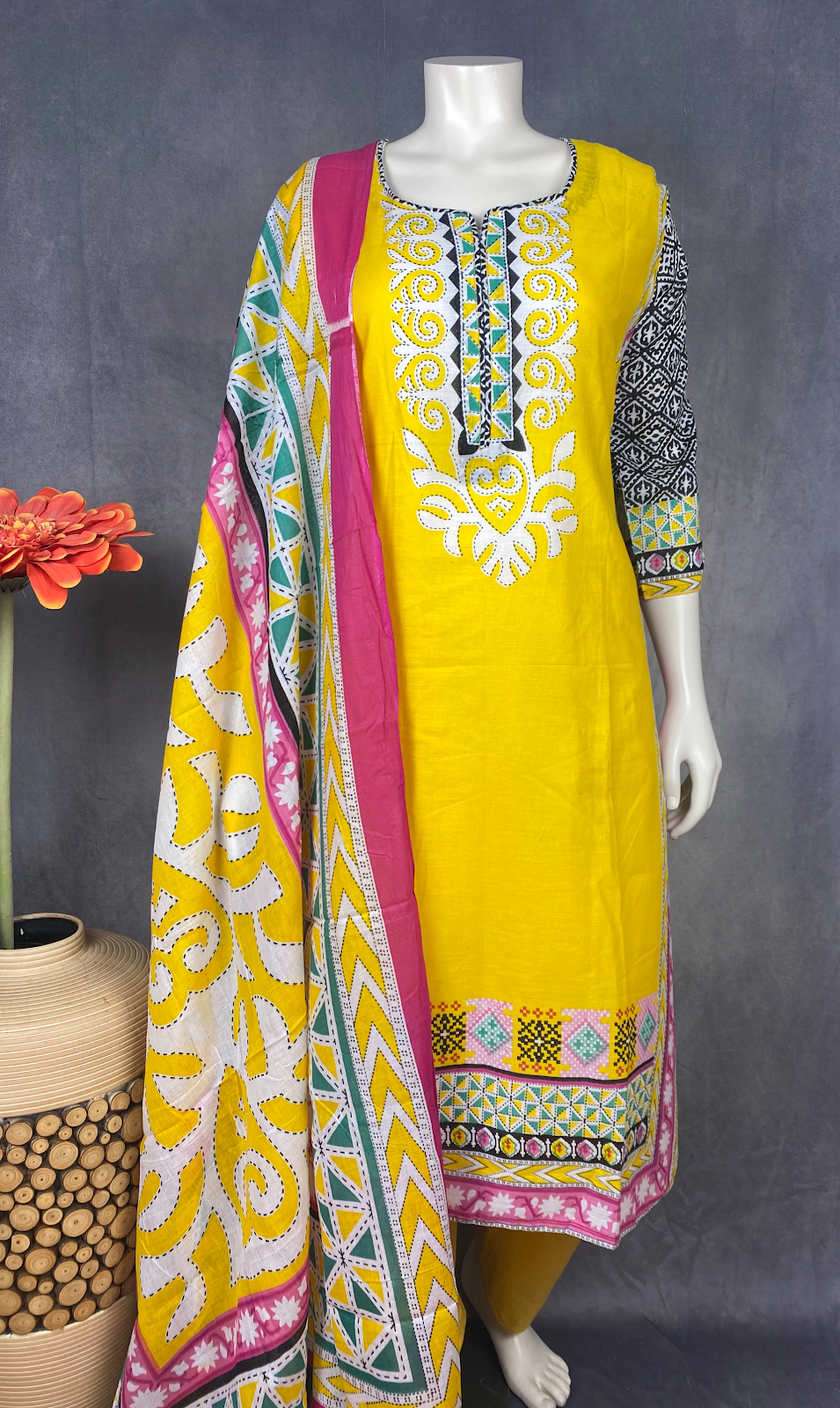 SHALUK | 11 Echo Glen Rd, Toronto, ON M1G 3W2, Canada | Phone: (647) 707-6947
