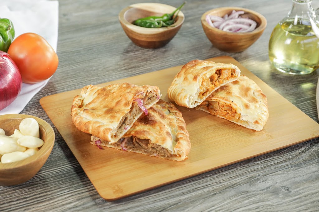 Chicagos Pizza Twist - Brampton, ON | 2730 N Park Dr Unit 37, Brampton, ON L6S 0E9, Canada | Phone: (905) 458-1777