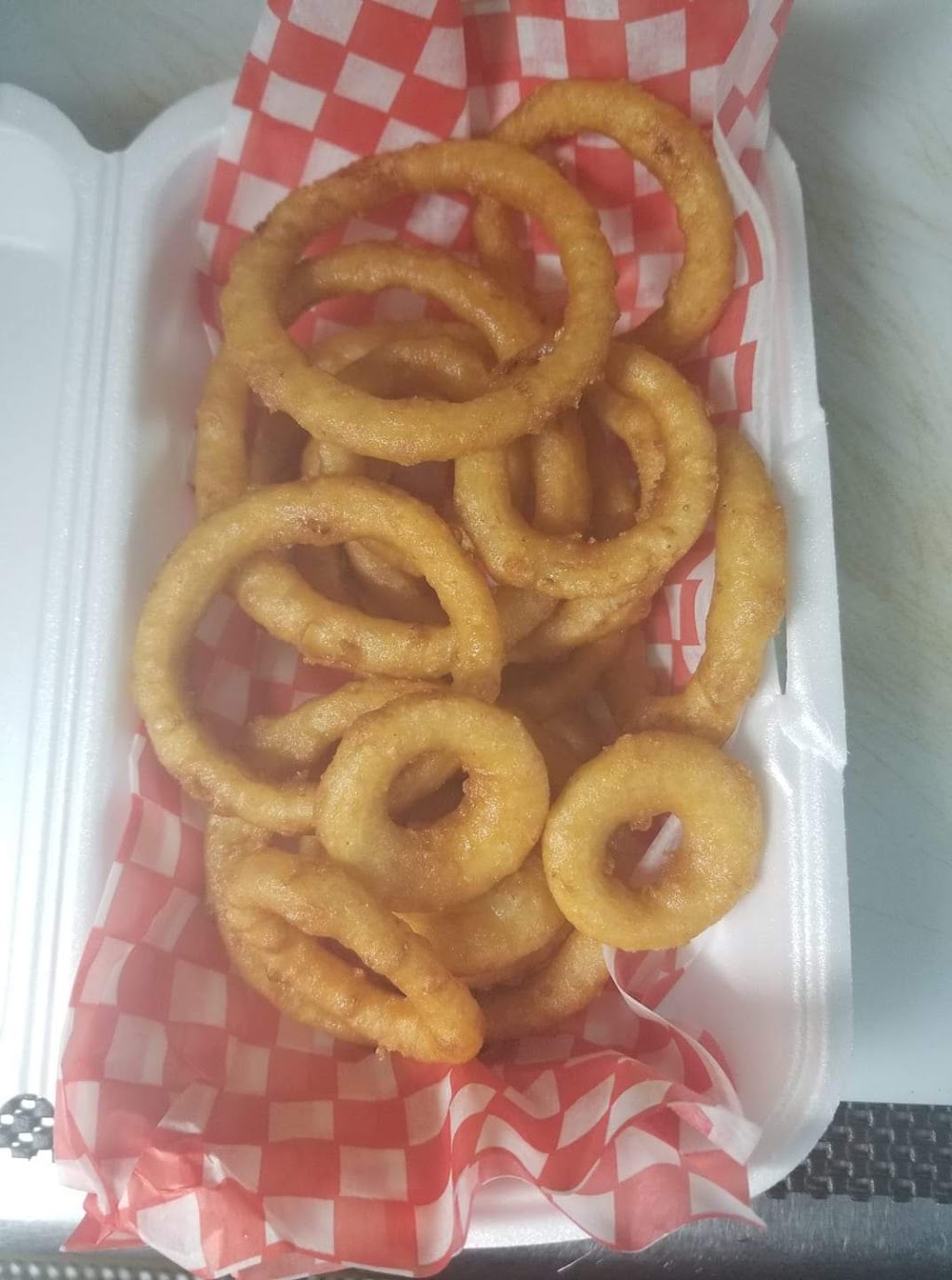 ChipWitch Fry Truck | 129 Tamarac St, Dunnville, ON N1A 2C1, Canada | Phone: (905) 921-2217