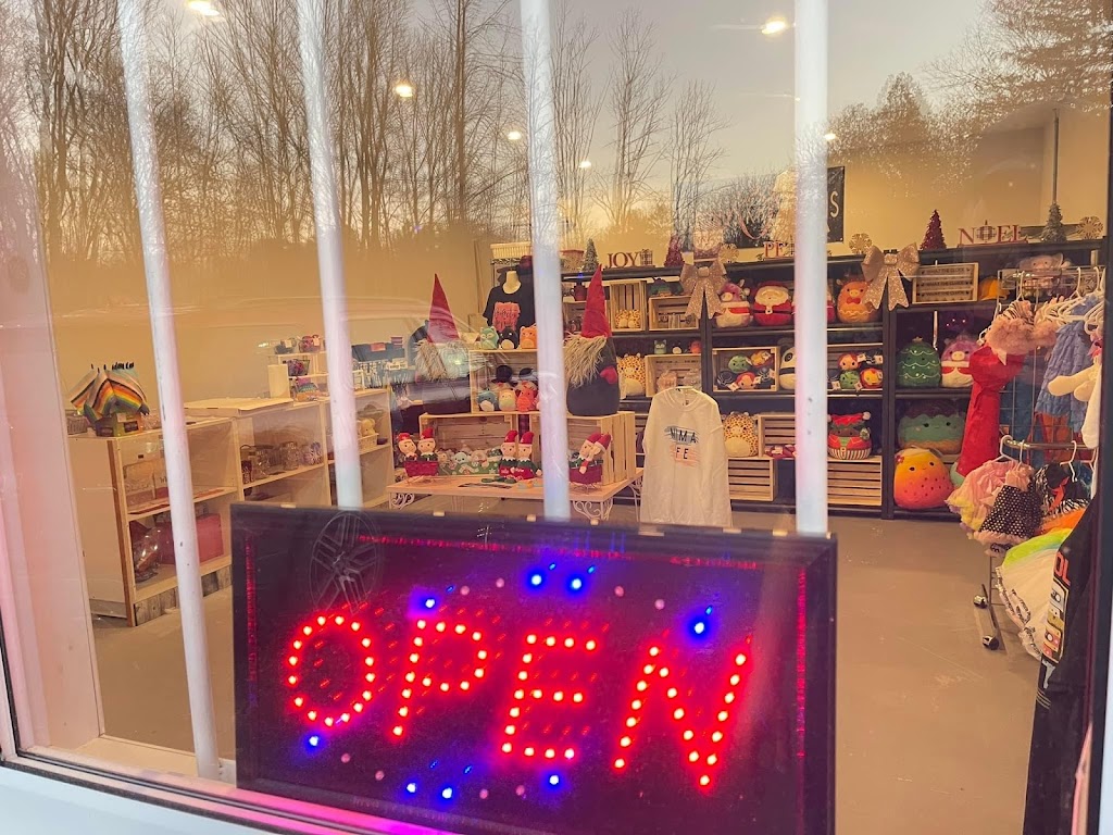 Korrie’s Kreations | 7591 Indian Line Rd, Wilsonville, ON N0E 1Z0, Canada | Phone: (519) 771-2079