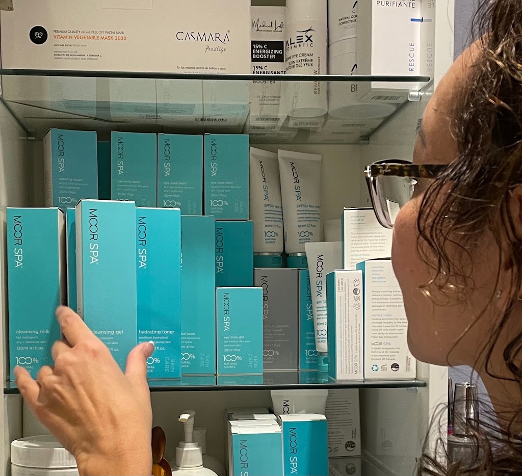 Cantik Esthetics | 1959 152 St Unit #115, Surrey, BC V4A 9E3, Canada | Phone: (604) 786-4847