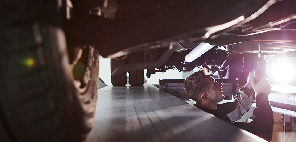 MB Autoworks - Vans | 1315 Cotton Rd, North Vancouver, BC V7J 1C2, Canada | Phone: (604) 985-0052