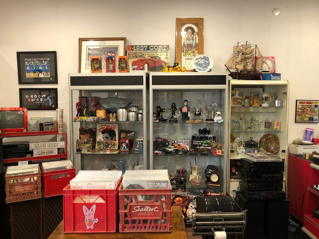 Vintage & Vinyl Amherstburg | 60 Murray St, Amherstburg, ON N9V 1H5, Canada | Phone: (226) 506-8878