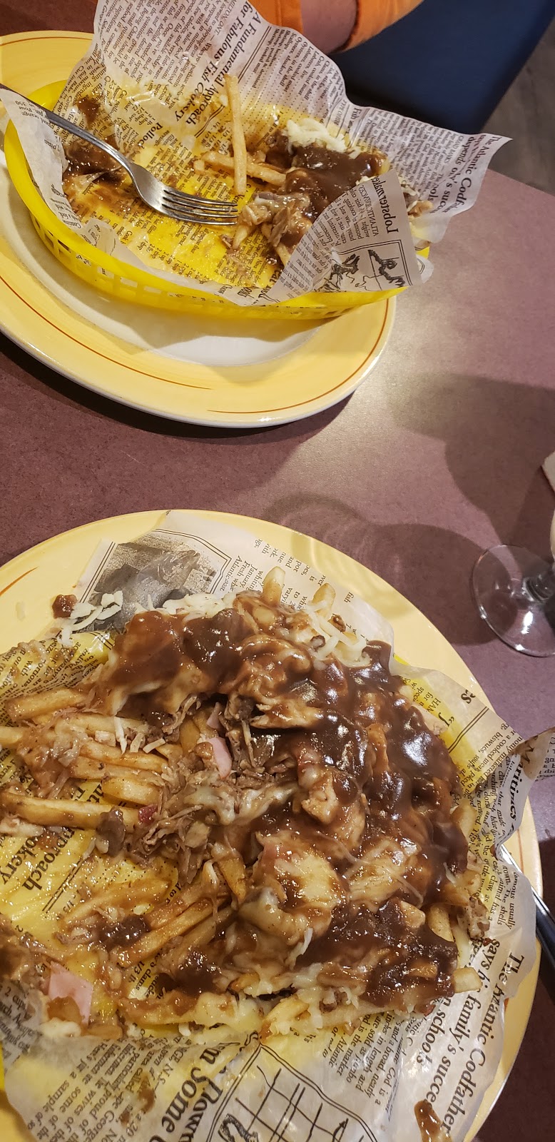 Pete & Roys Canadian Pub | 101 Main St, Rosetown, SK S0L 2V0, Canada | Phone: (306) 882-3323