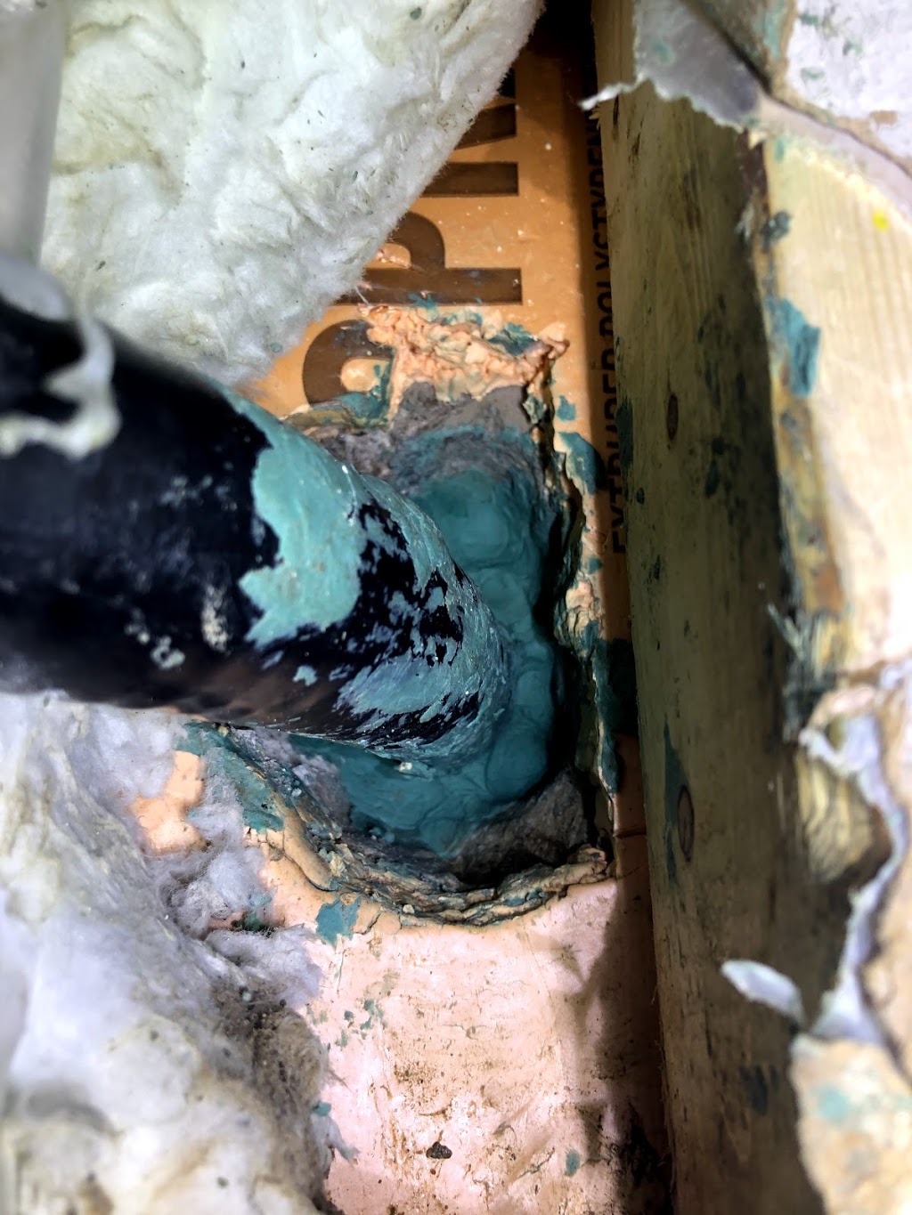 Pro-Leak Solutions ® | 197 Main St, Schomberg, ON L0G 1T0, Canada | Phone: (647) 883-5700