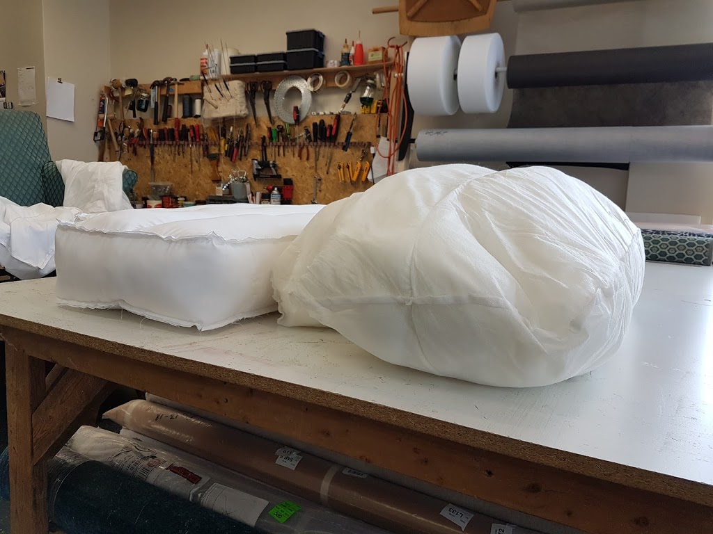 Richards Upholstery | 2155 Leanne Blvd Suite 118, Mississauga, ON L5K 2K8, Canada | Phone: (905) 828-9677