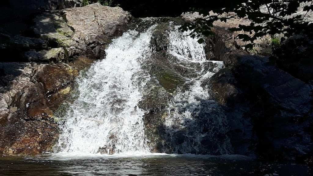 Long Beach Brook Falls | Saint Martins Parish, NB E5R, Canada | Phone: (866) 386-3987