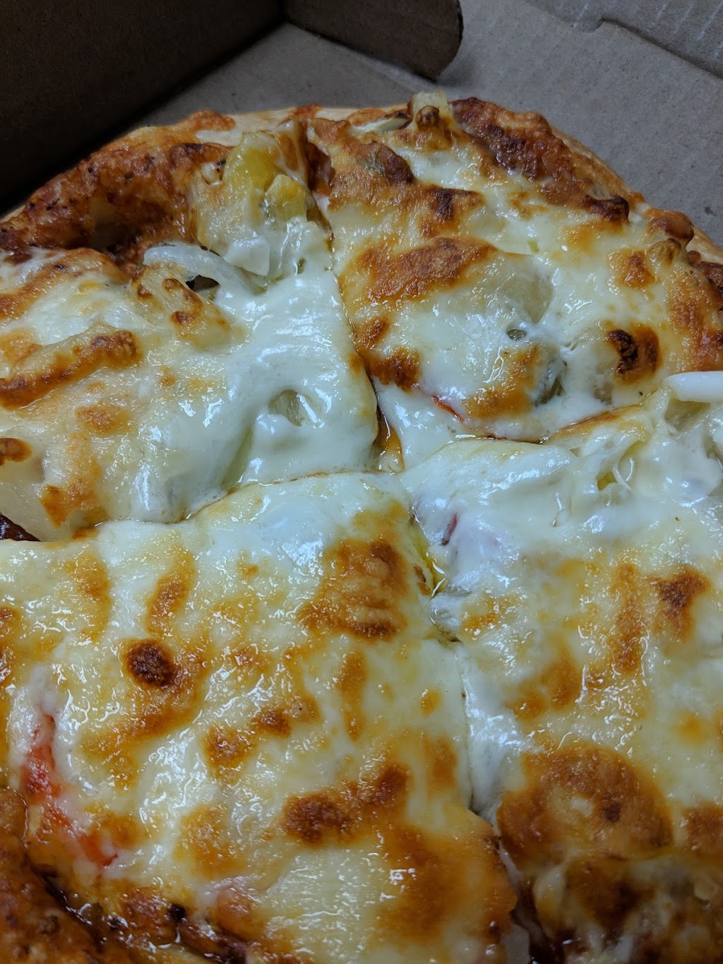 Beneci Pizzeria | 4 Lorry Greenberg Dr #8, Ottawa, ON K1G 5H6, Canada | Phone: (613) 739-7777