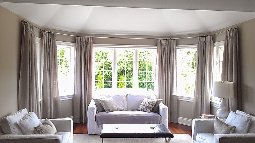 Mayfair Drapery & Rug Co (Toronto) Ltd | 4699 Keele St Unit 9, North York, ON M3J 2N8, Canada | Phone: (416) 661-2131