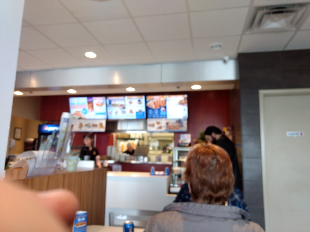 Mary Browns Chicken & Taters | 3650 Hammonds Plains Rd, Upper Tantallon, NS B3Z 4R3, Canada | Phone: (902) 820-2411