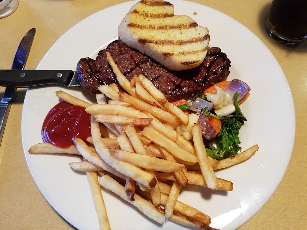 Boston Pizza | 1640 Carling Ave, Ottawa, ON K2A 1C5, Canada | Phone: (613) 722-2222