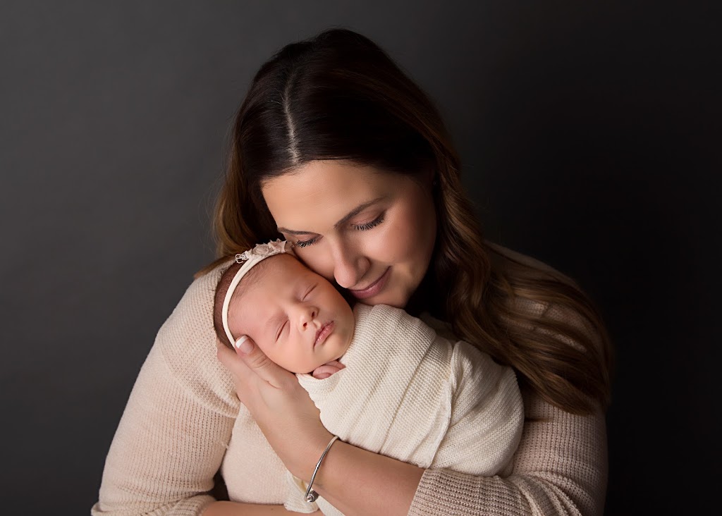Family Tree Photography | Delrex Blvd, Georgetown, ON L7G 4E9, Canada | Phone: (416) 319-3779