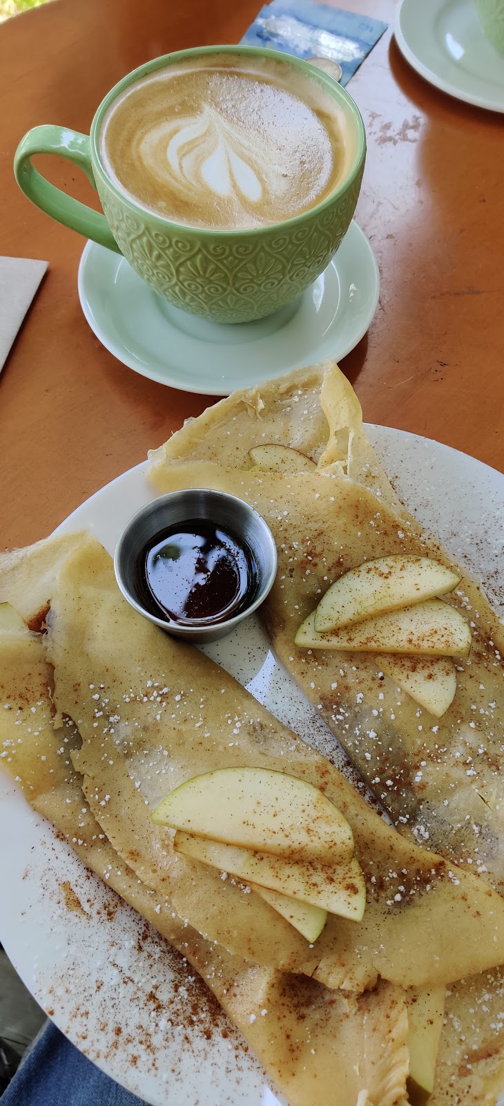Café du Domaine à Liguori | 1300 Rue Principale, Petite-Rivière-Saint-François, QC G0A 2L0, Canada | Phone: (418) 632-5653