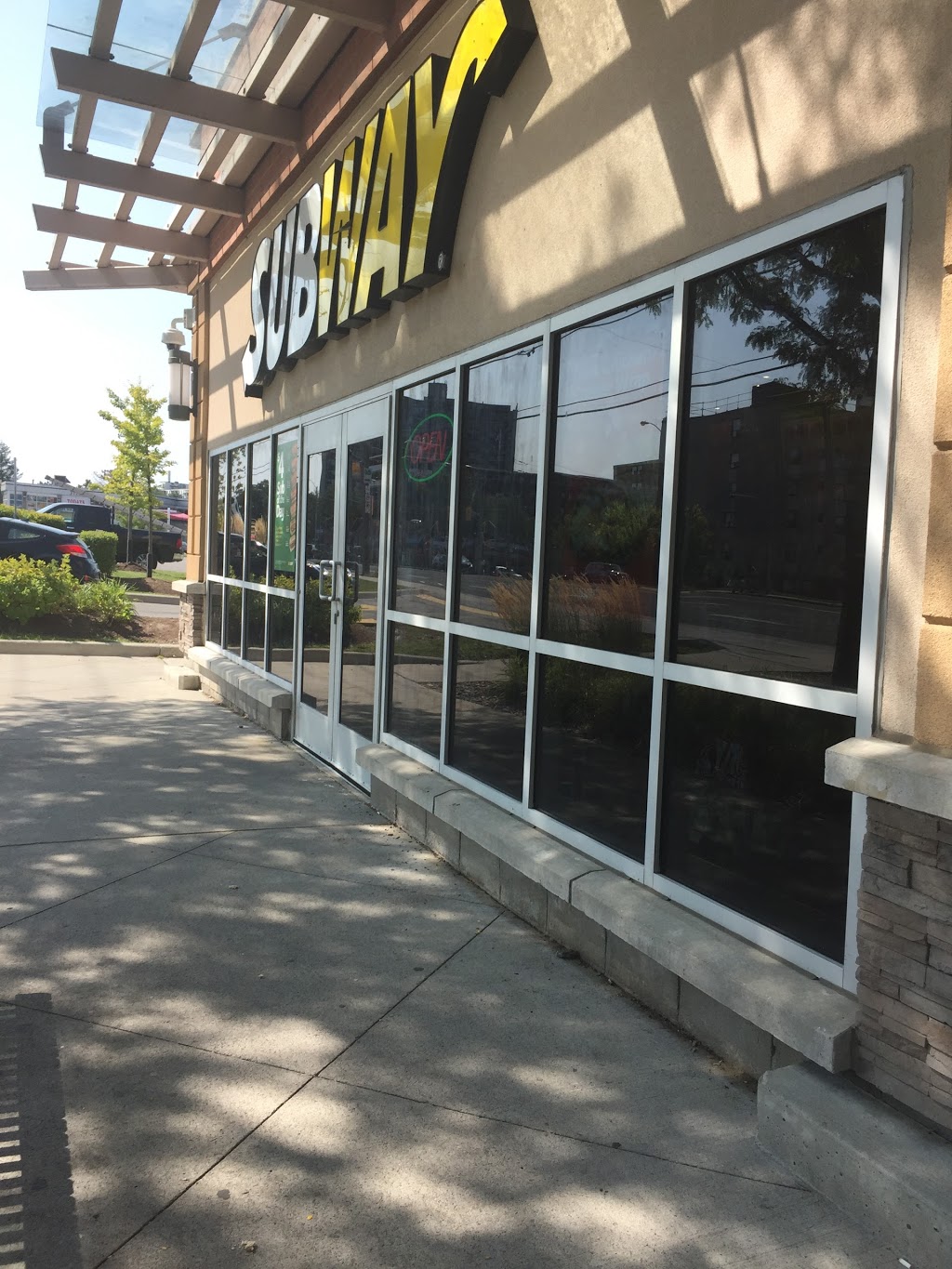 Subway | 3132 Eglinton Ave E Unit #B1, Scarborough, ON M1J 2H1, Canada | Phone: (416) 261-4040