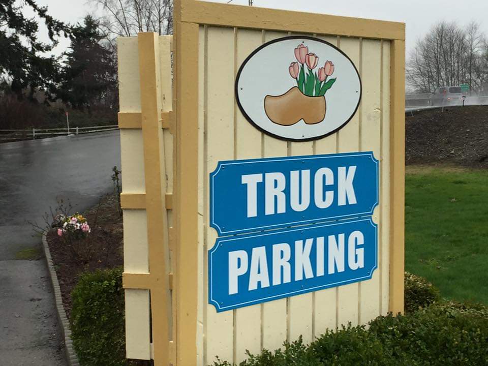 Windmill Inn Lynden | 8022 WA-539, Lynden, WA 98264, USA | Phone: (360) 354-3424
